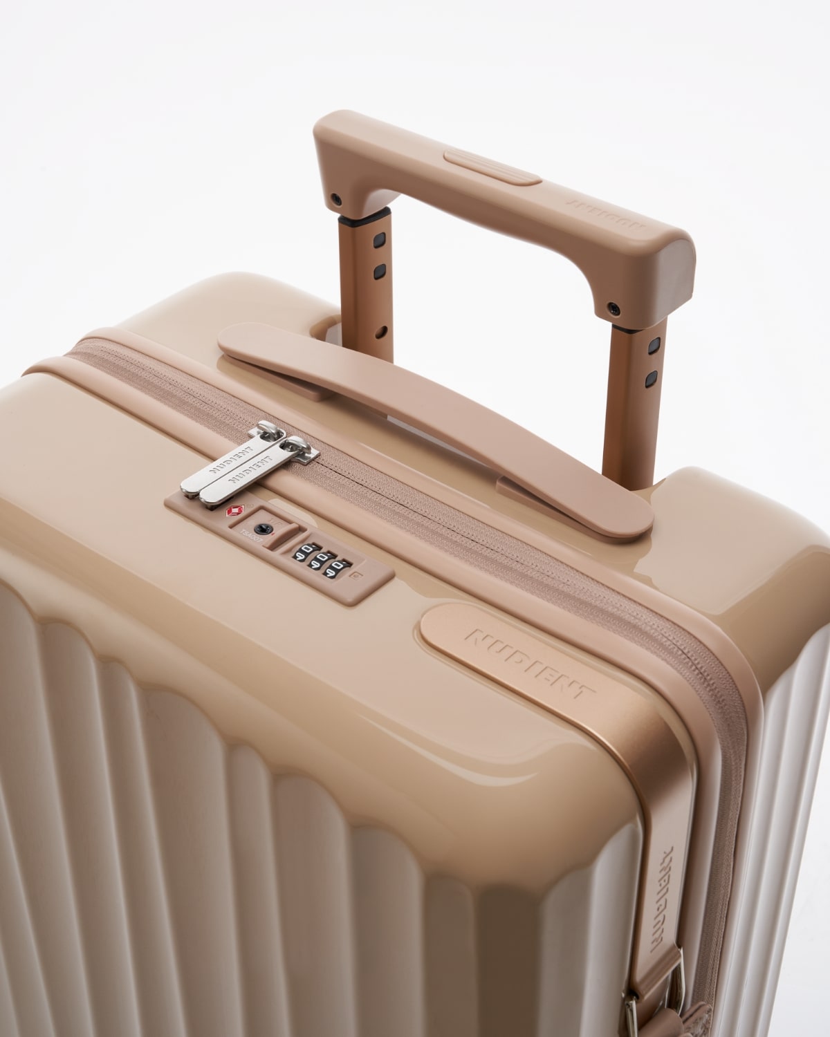 Bold Cabin Bag