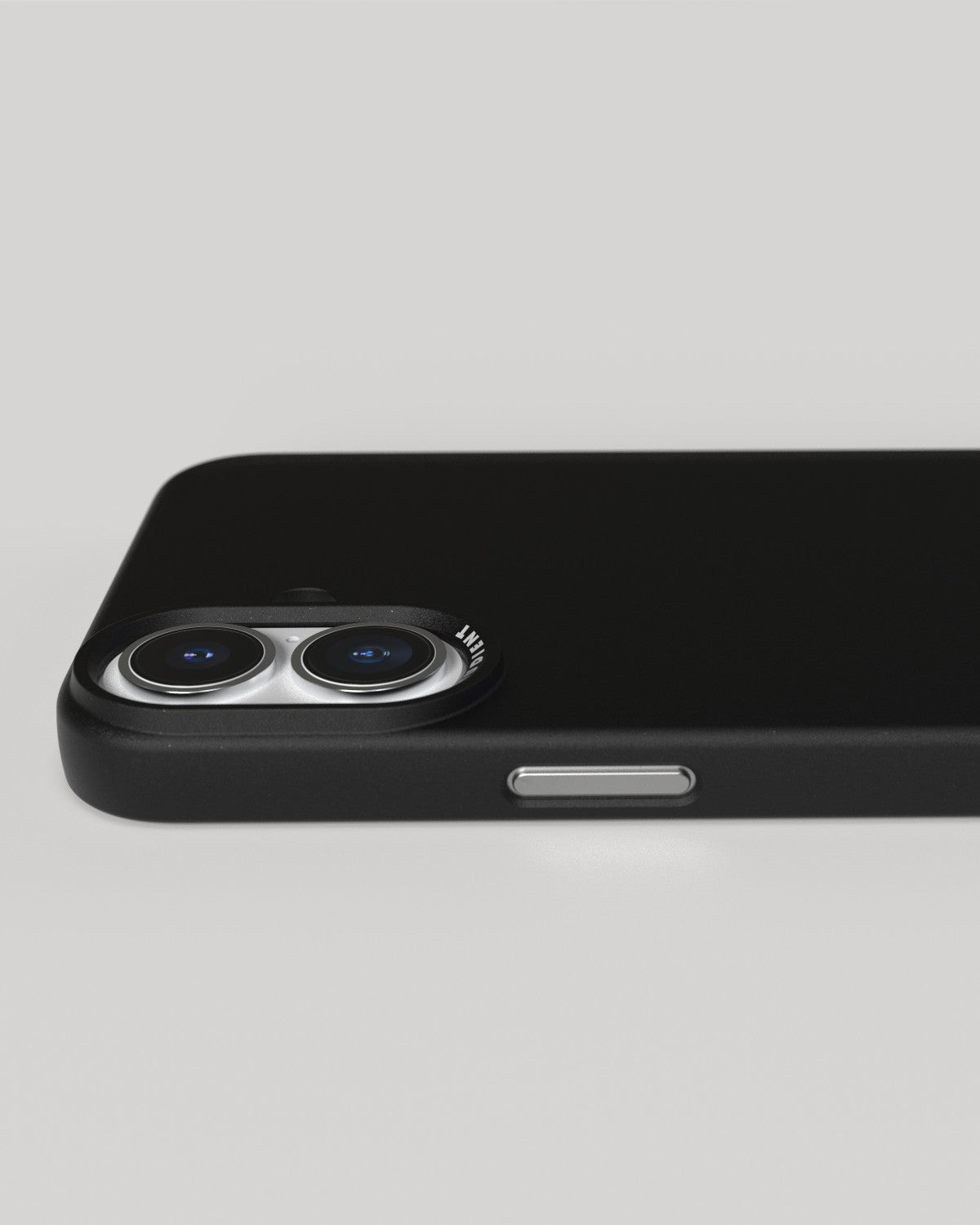 Thin Case - iPhone 16 Plus - Ink Black & Pine Green